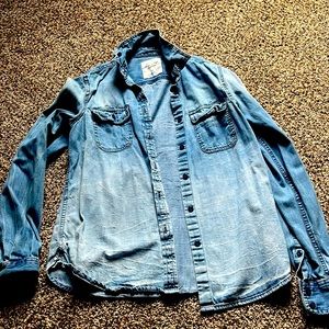 Size small American eagle